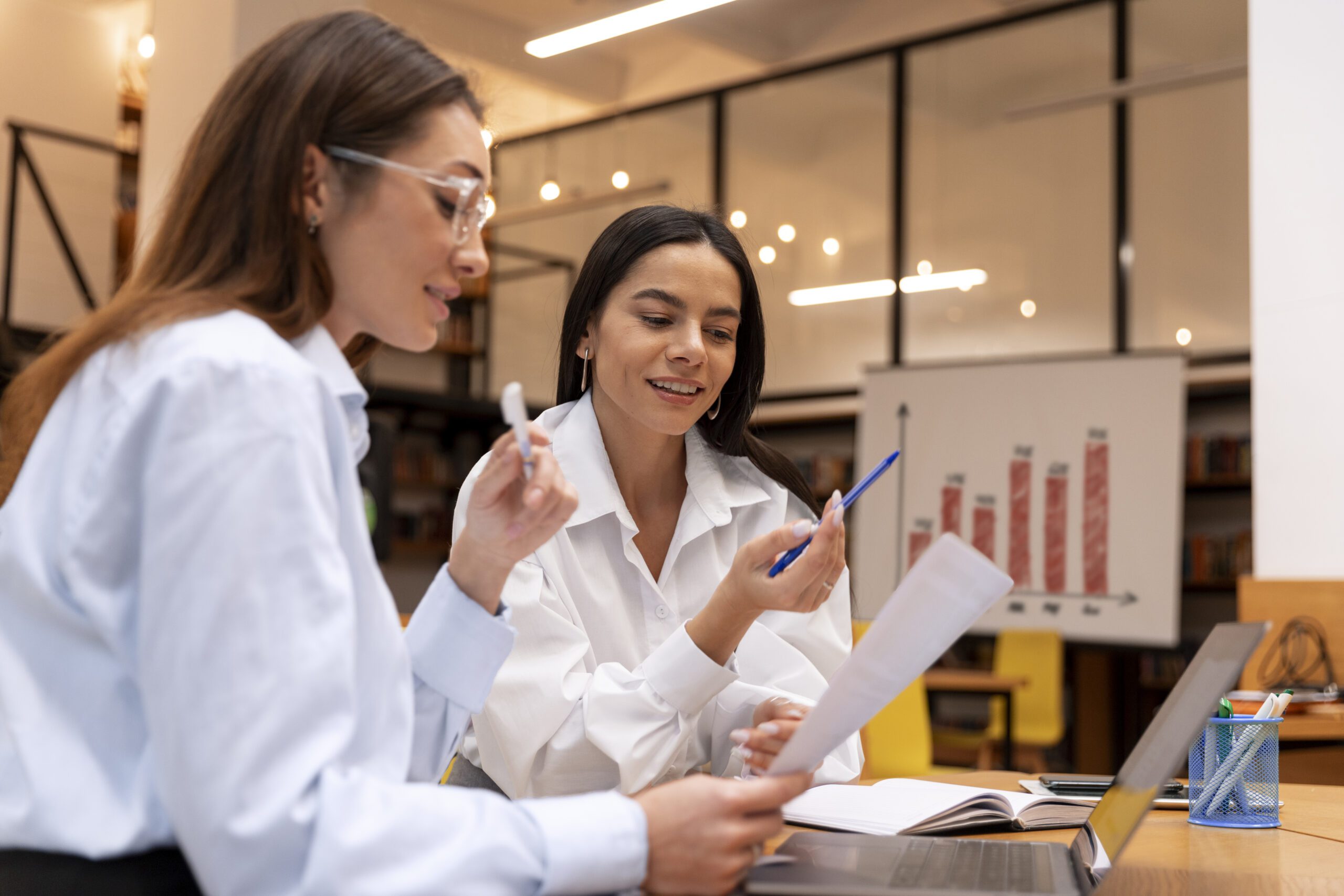 Franchising vs. Negocio Propio: ¿Cuál es Mejor para Ti?
